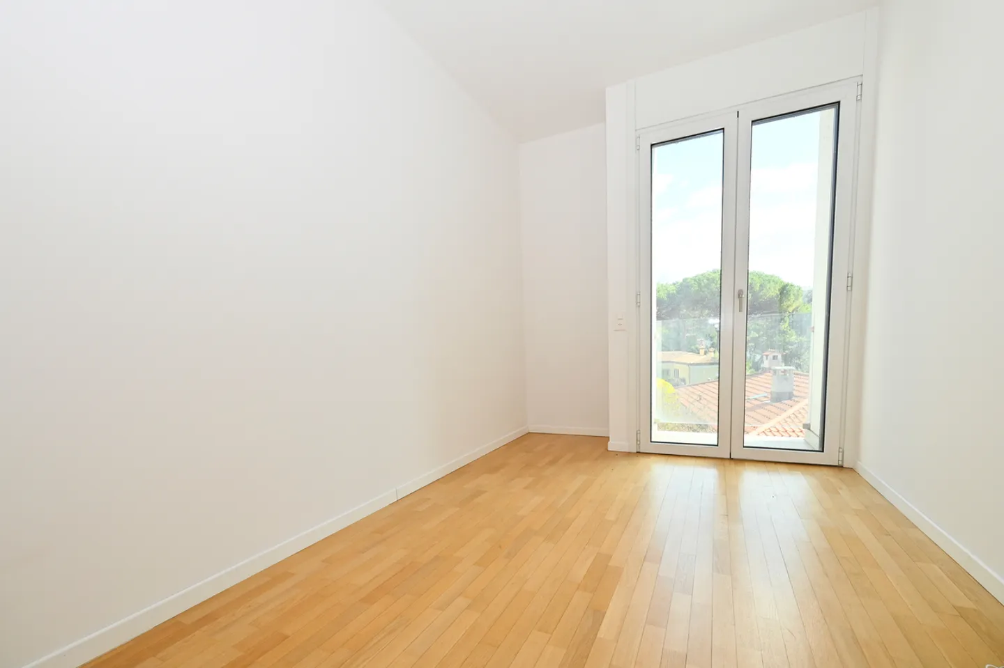 Appartamento moderno con terrazza - Foto 11 di 18