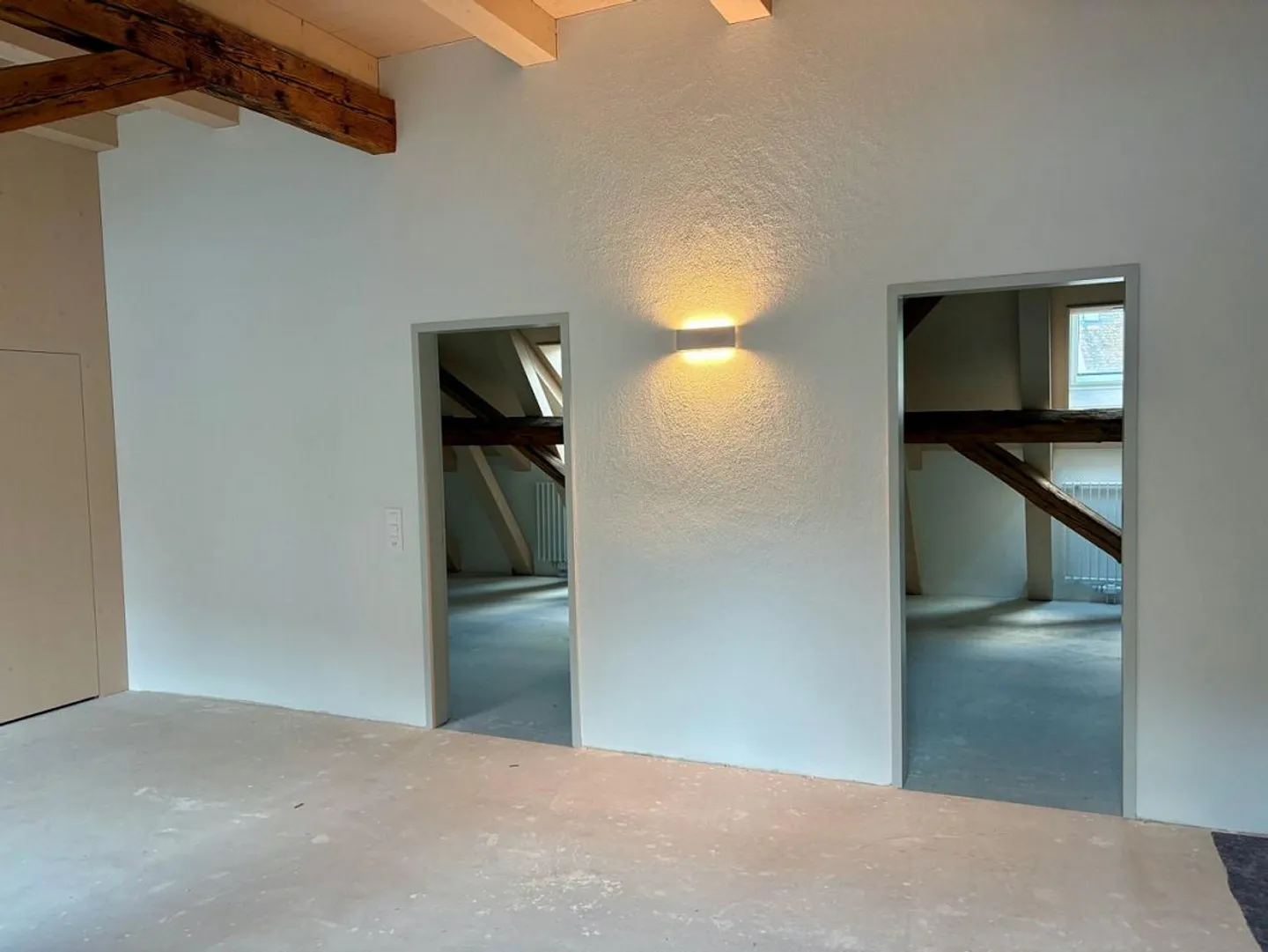 Luminoso appartamento su due livelli di 4 1/2 locali - Foto 5 di 10