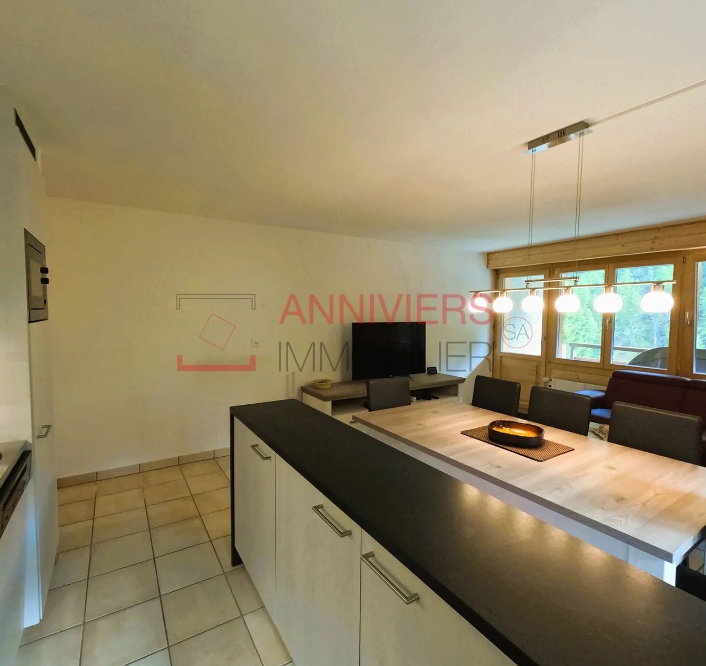 Charming 3.5 room renovated apartment with large balcony in Grimentz - Photo 7 of 30