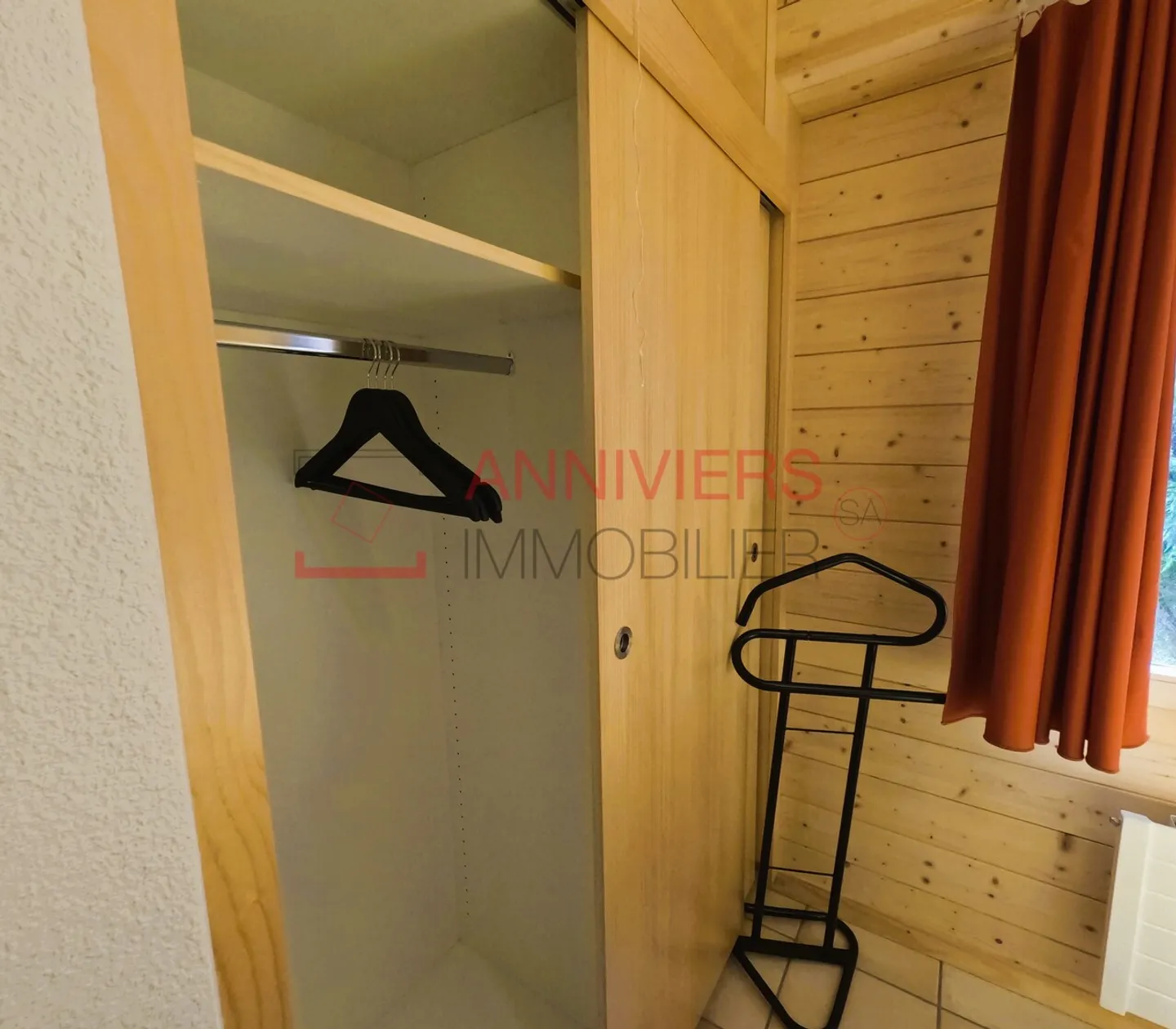 Charming 3.5 room renovated apartment with large balcony in Grimentz - Photo 12 of 30