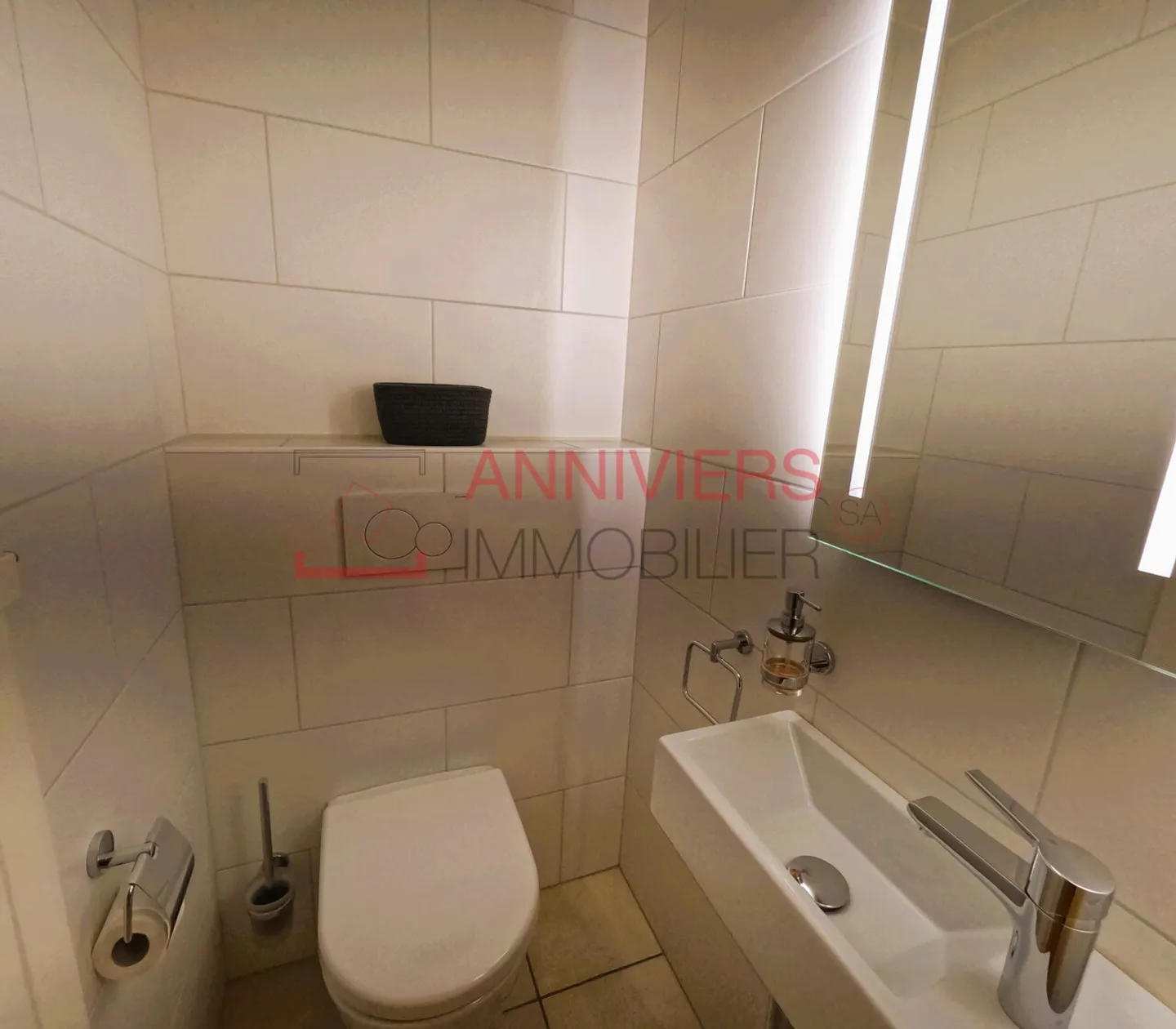 Charming 3.5 room renovated apartment with large balcony in Grimentz - Photo 19 of 30