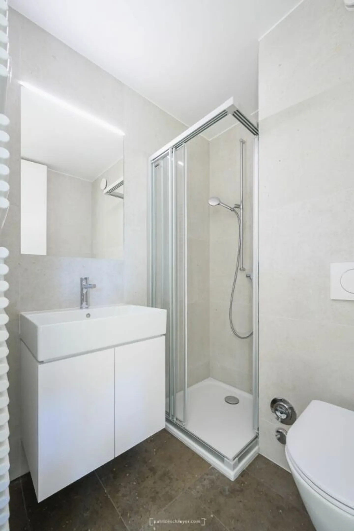 Bellissimo appartamento di 6,5 stanze recentemente ristrutturato - Foto 6 di 8