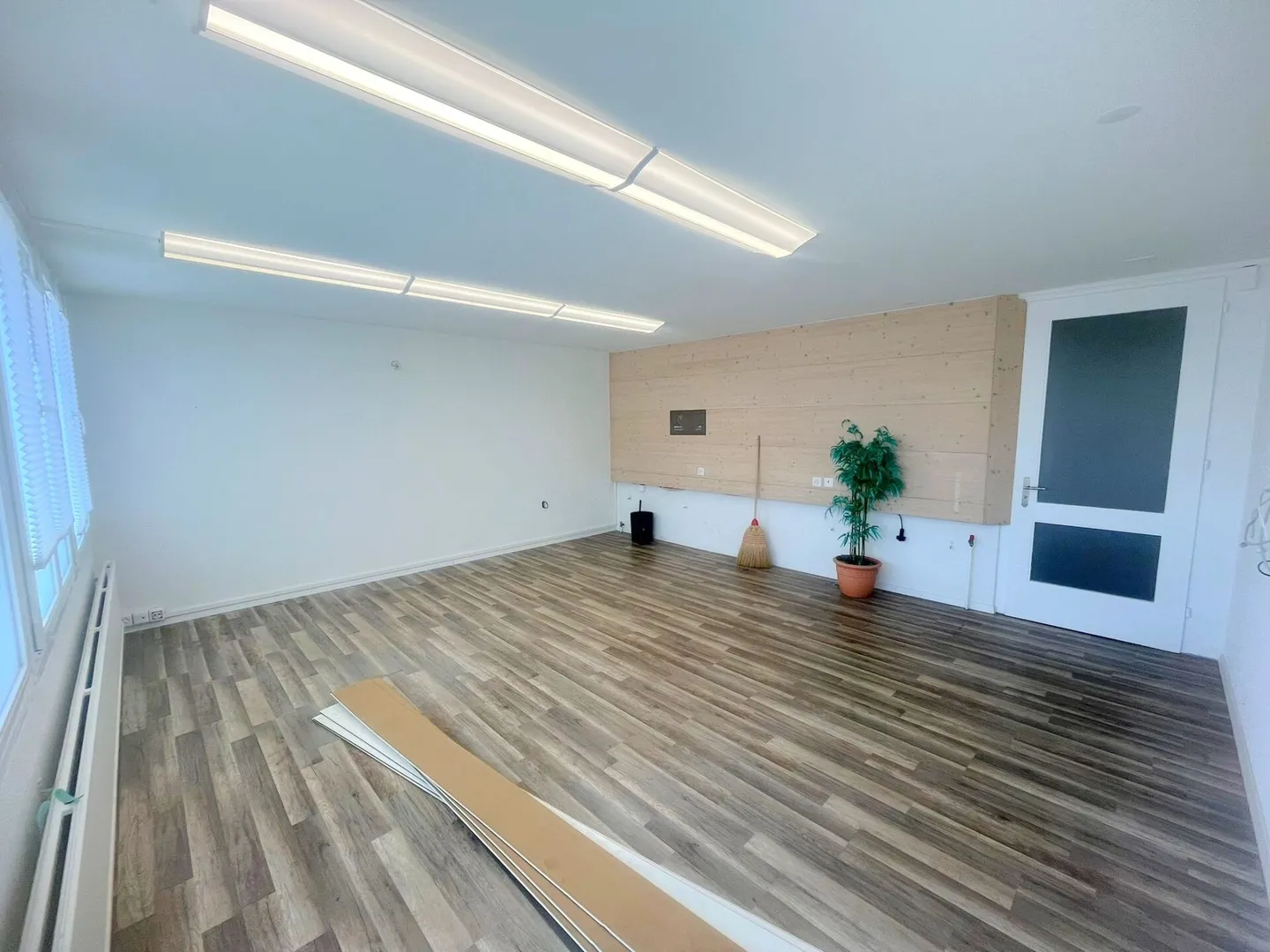 Zentrale Bürofläche mit optimaler Erreichbarkeit! - Foto 4 von 5
