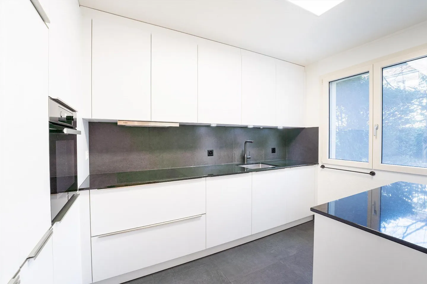 Charmante Wohnung mit Garten - Foto 3 von 12