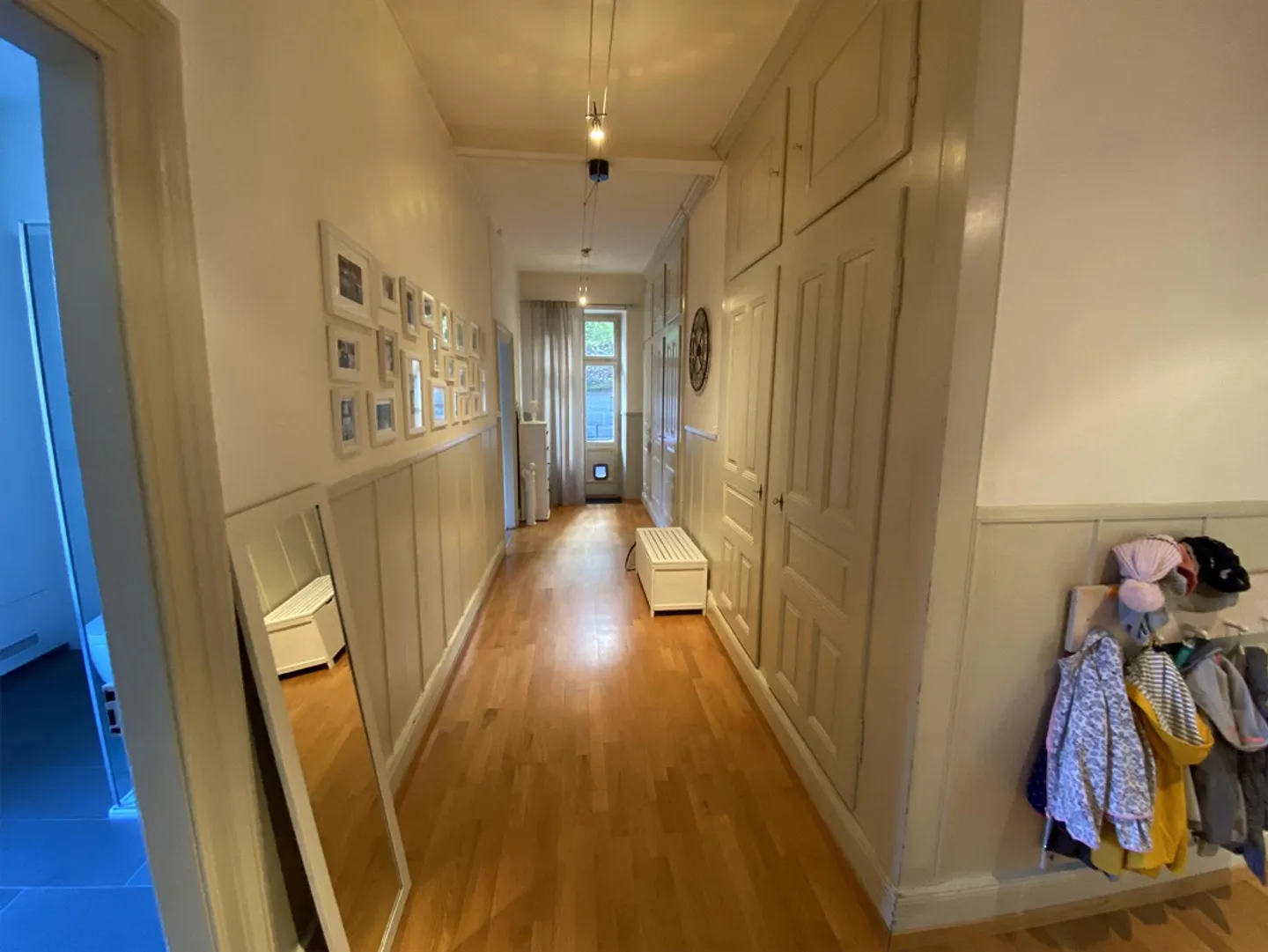 Appartamento al piano terra di 3 stanze in villa storica - Foto 3 di 9