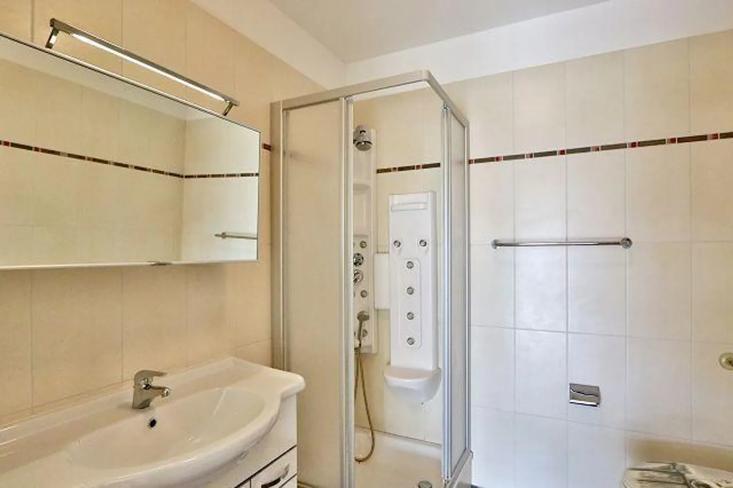 Single house for sale - Photo 23 of 43