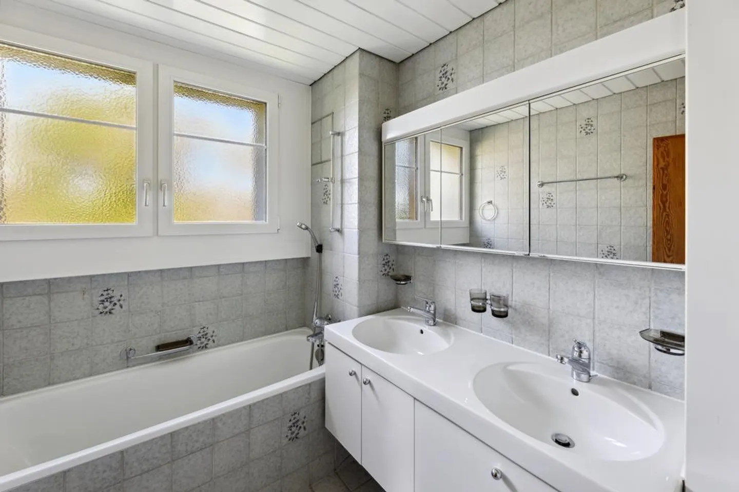 Family-friendly apartment in a quiet location - Photo 3 of 8