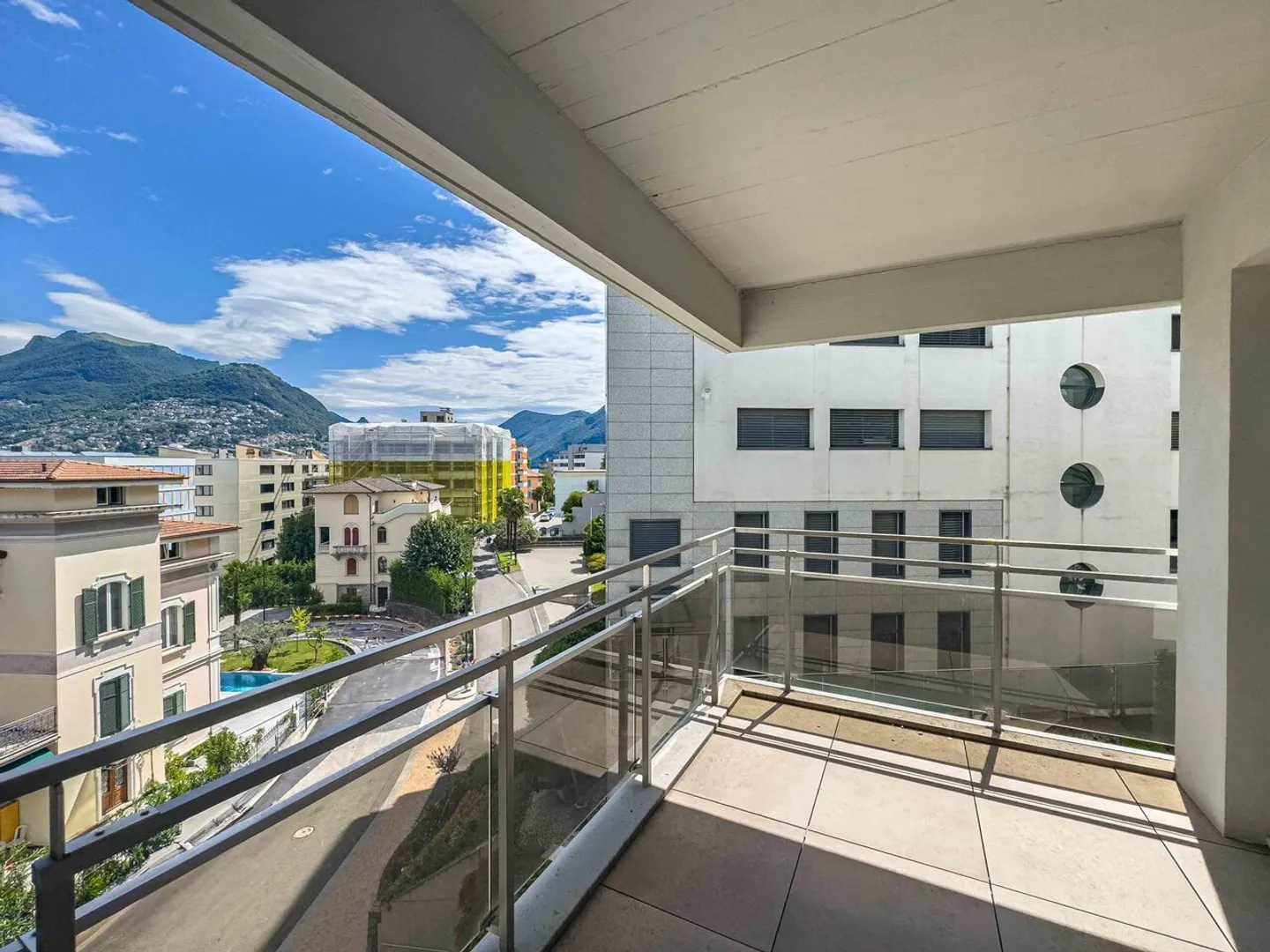 Appartement 4.5 pièces à rénover à Paradiso - Photo 7 sur 8