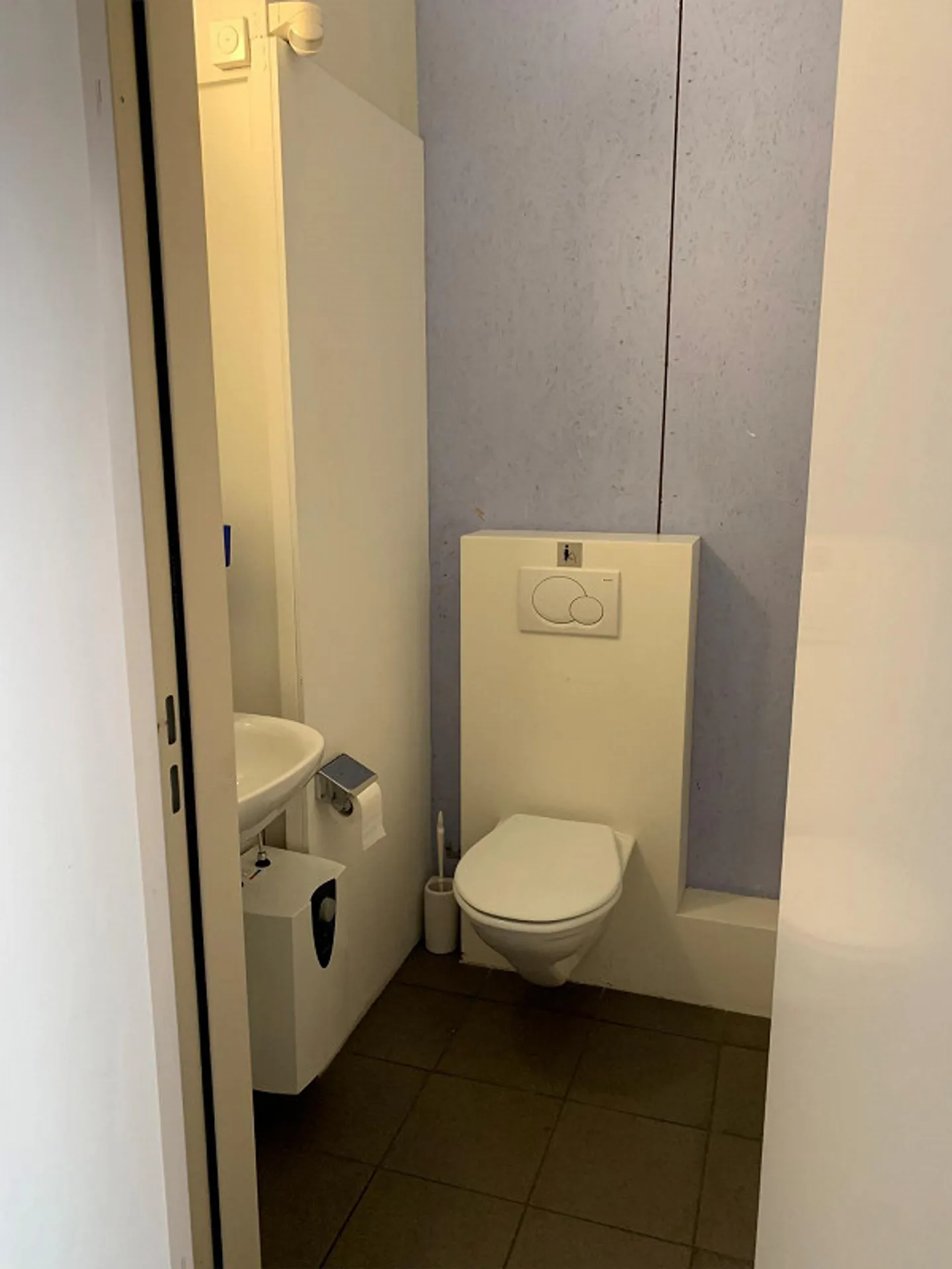 Attraktive Büro-/Praxisräumlichkeiten beim M-Parc - Foto 9 von 10