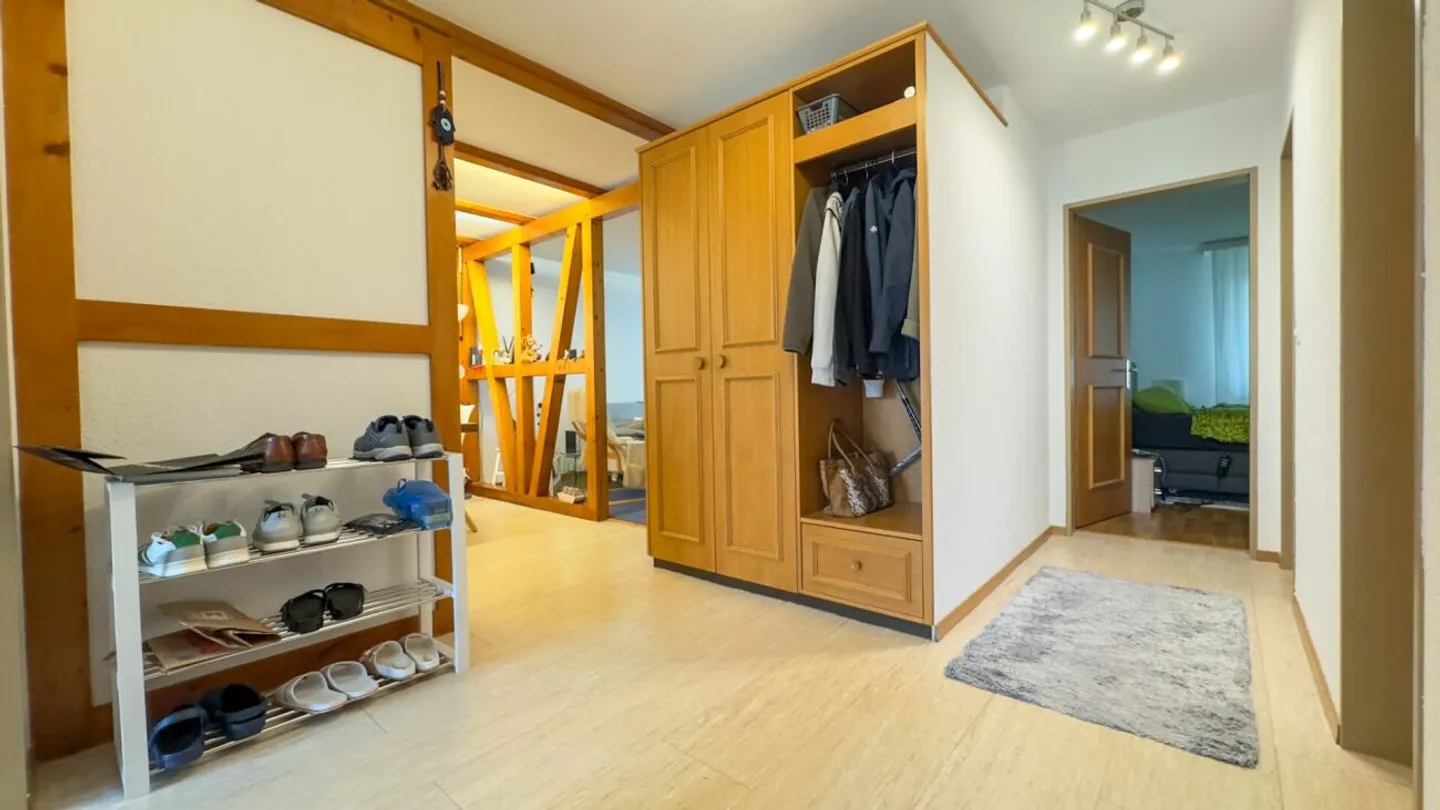 Preiswerte 4.5 Zimmerwohnung an ruhiger Lage - Foto 5 von 11