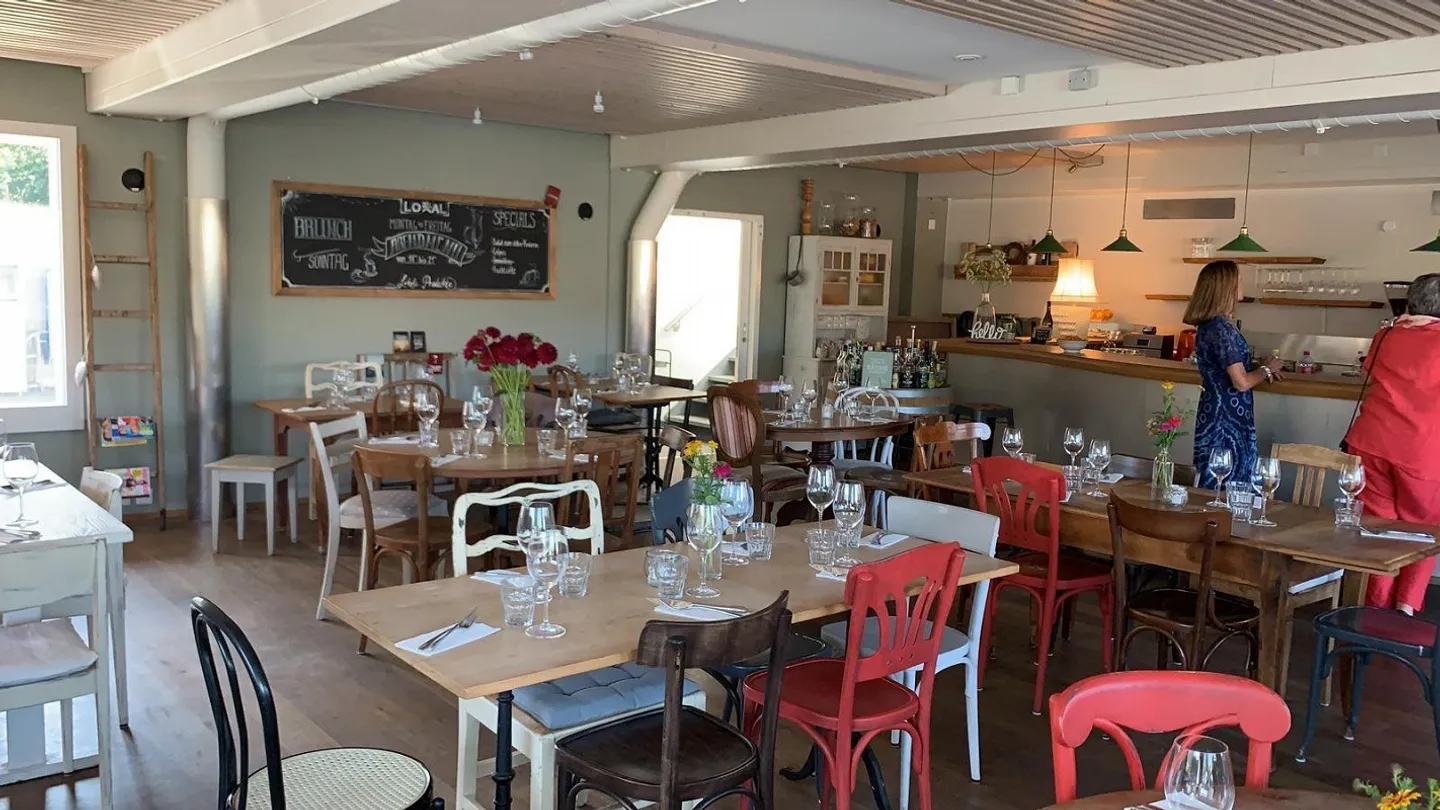 Restaurant populaire avec charme - Photo 4 sur 9