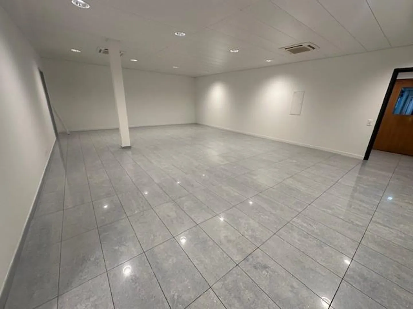 Bureaux modernes à louer à Gravesano - Via al Fiume 1 - Photo 10 sur 11