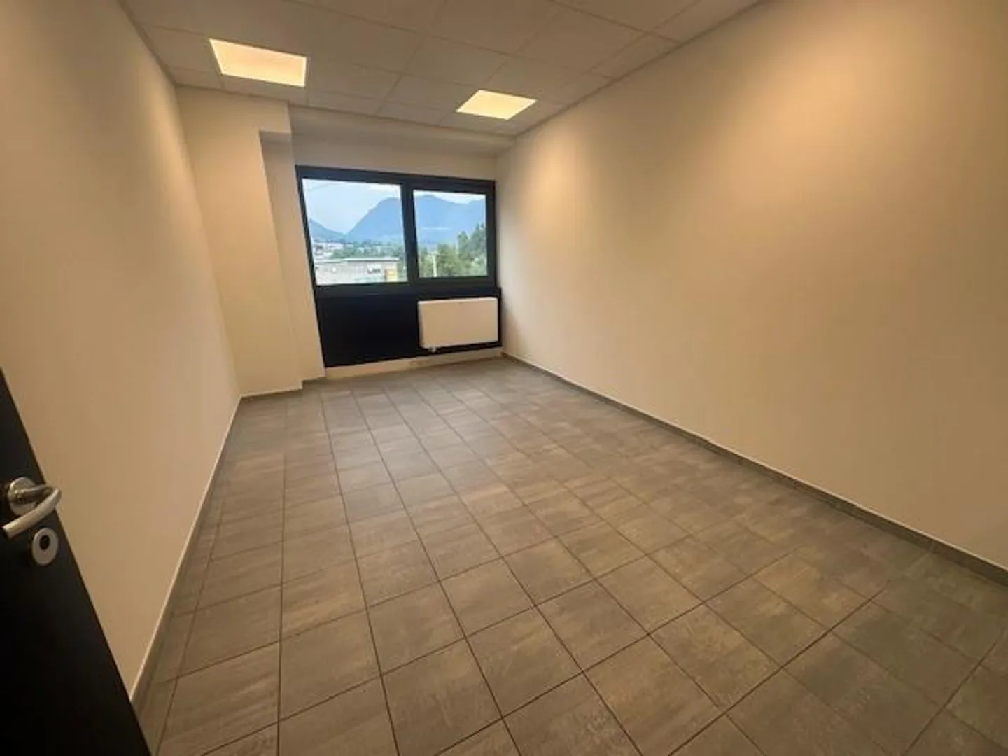 Bureaux modernes à louer à Gravesano - Via al Fiume 1 - Photo 5 sur 11
