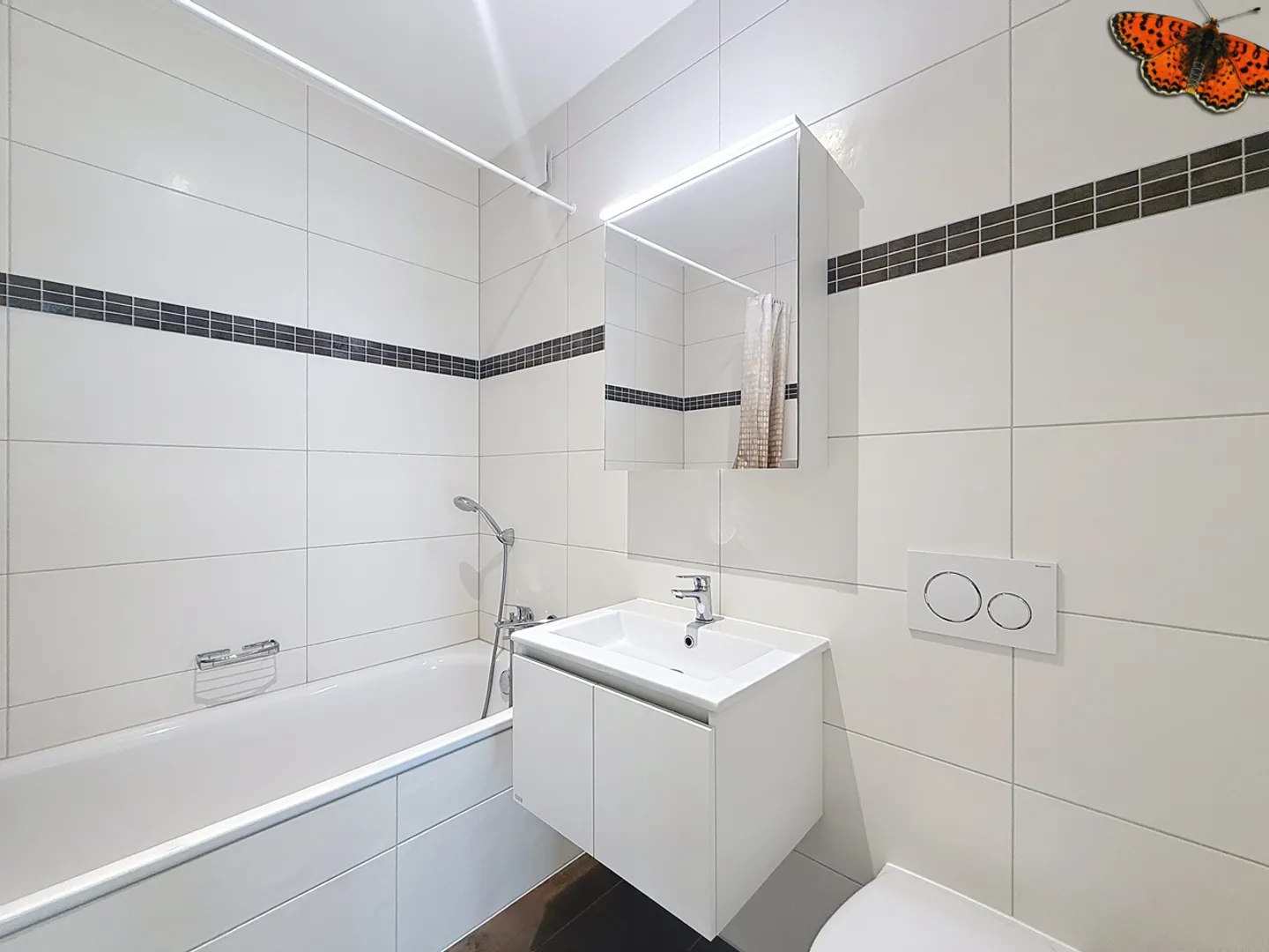 3 ZIMMER WOHNUNG - Neu mit Balkon! - Foto 8 von 18