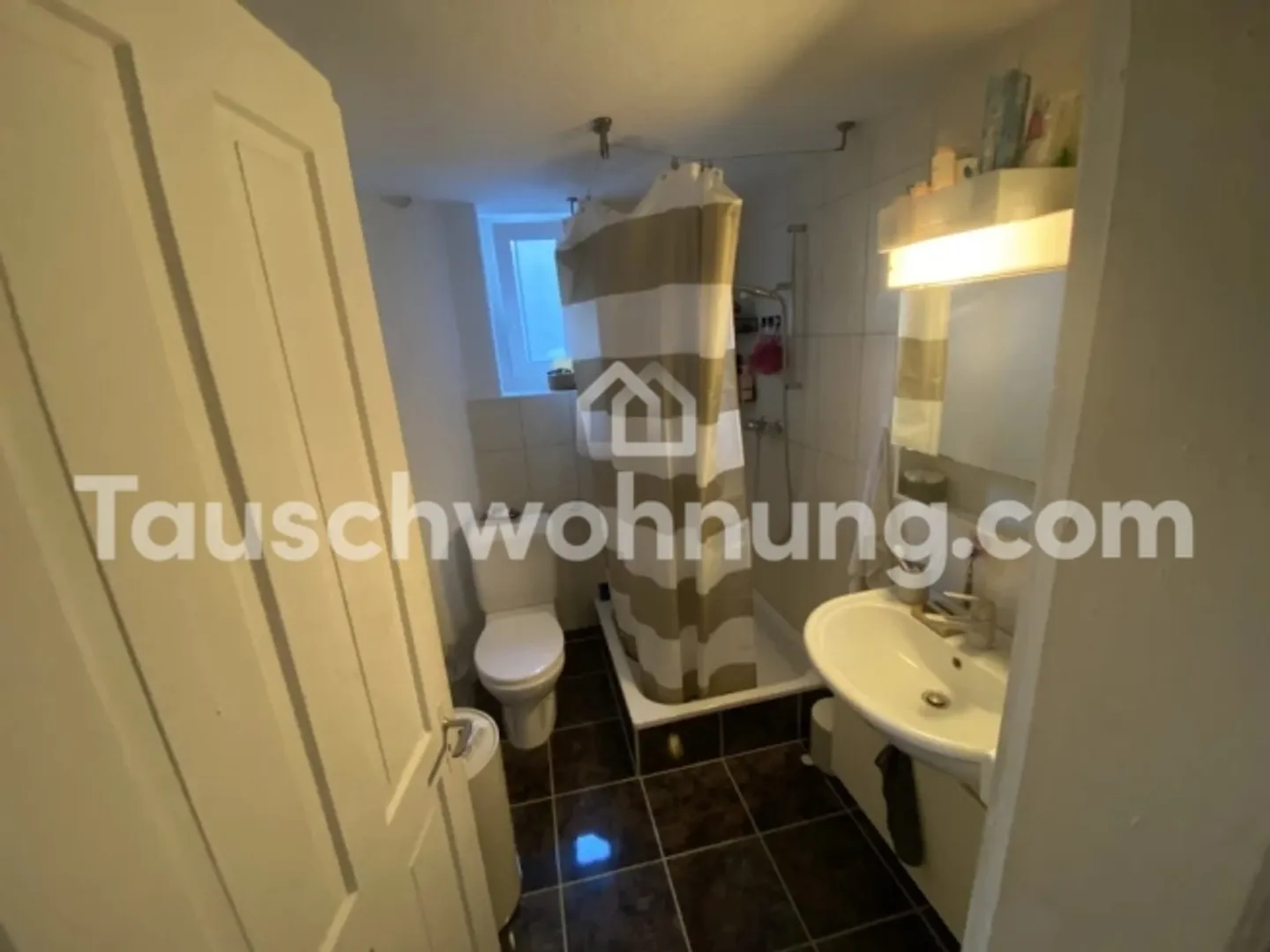 [ÉCHANGE D'APPARTEMENT] Échange de bel appartement ancien en plein centre-ville - Photo 4 sur 4