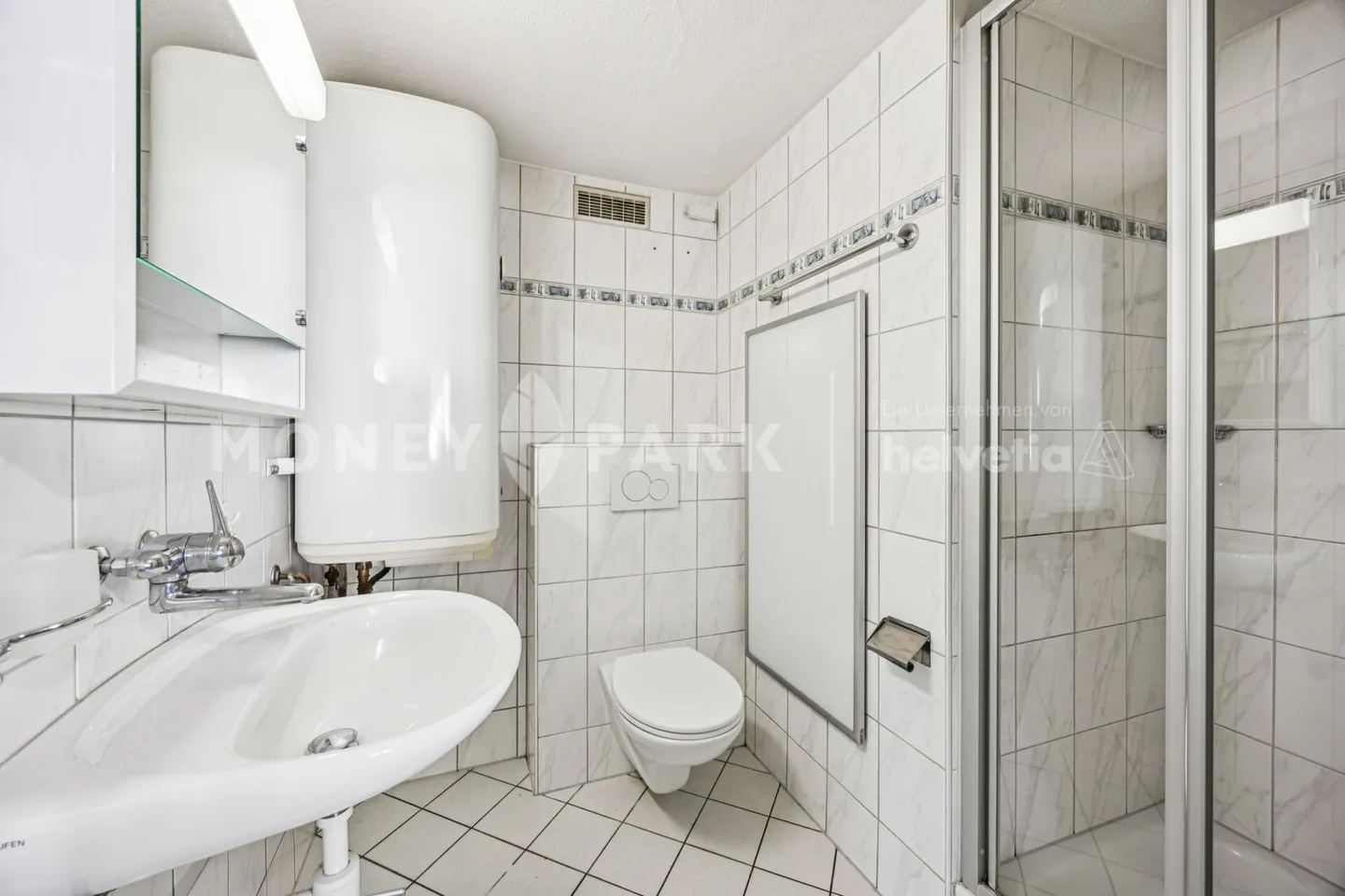 Casa bifamiliare caratteristica con edificio economico e posizione idilliaca - Foto 10 di 12