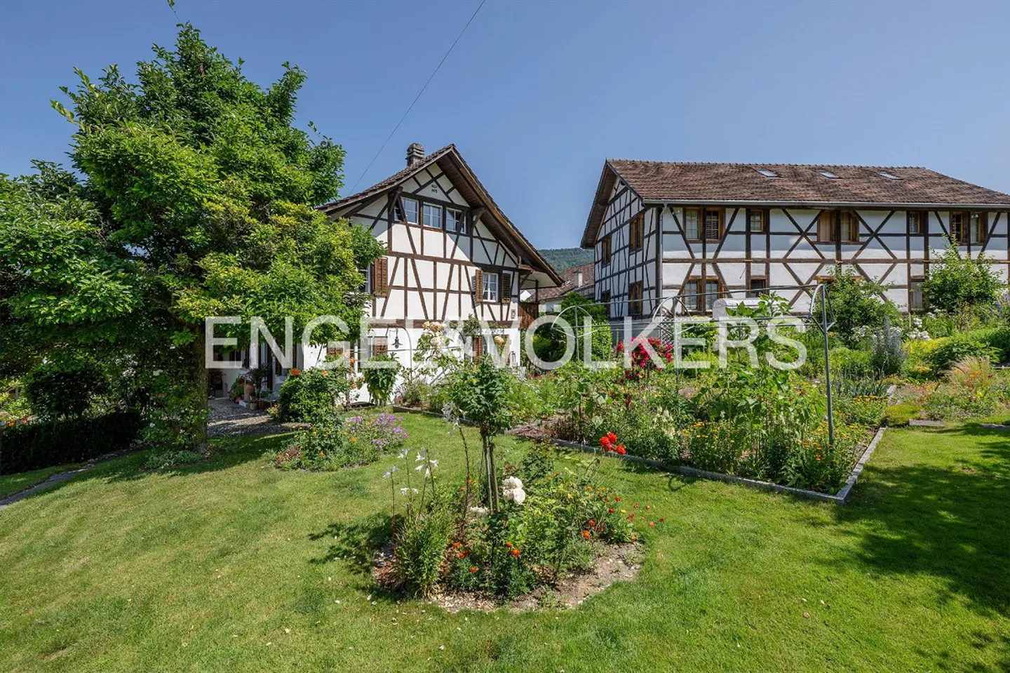 Historical Timber House with Garden Paradise - Photo 1 of 8