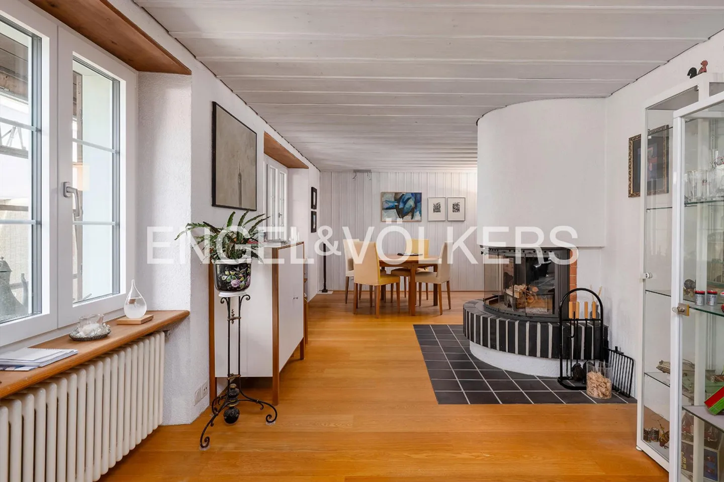 Historical Timber House with Garden Paradise - Photo 3 of 8