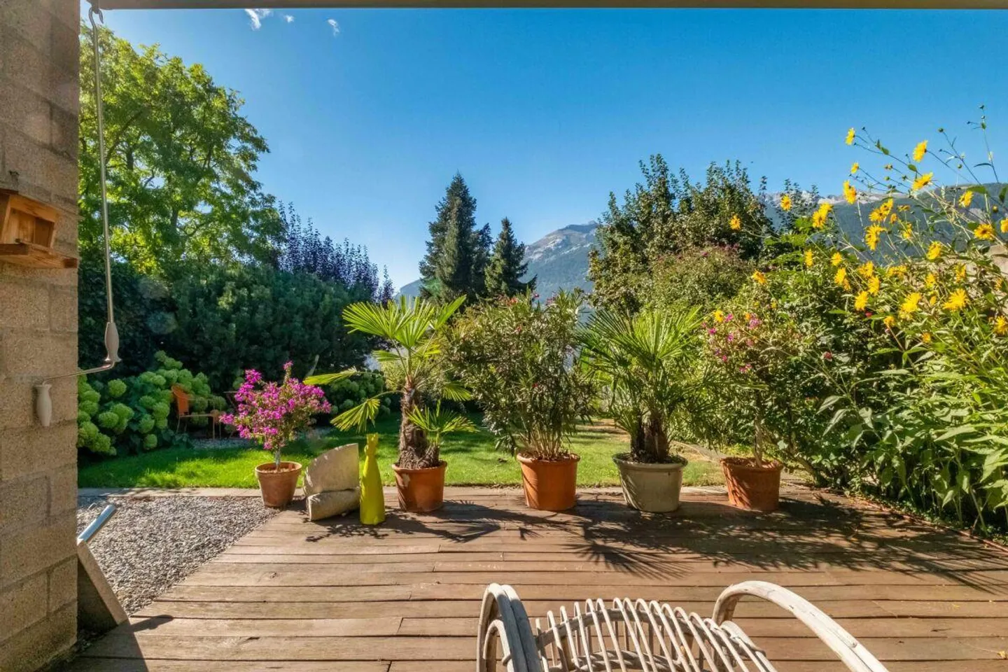 Living with a View in Braun's Estate - Photo 8 of 18