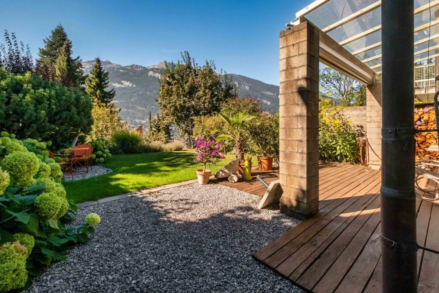 Living with a View in Braun's Estate - Photo 9 of 18