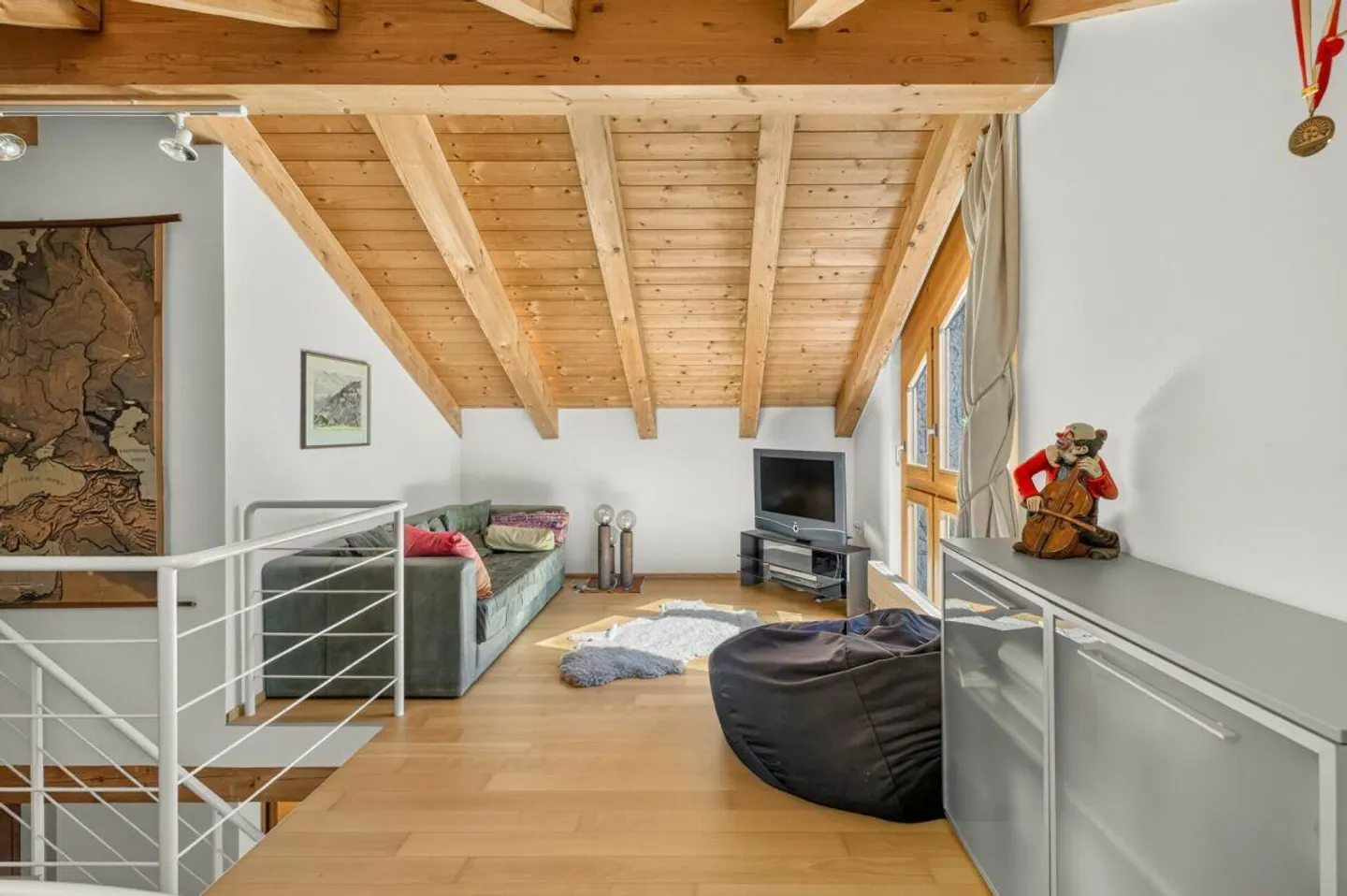 Living with a View in Braun's Estate - Photo 15 of 18