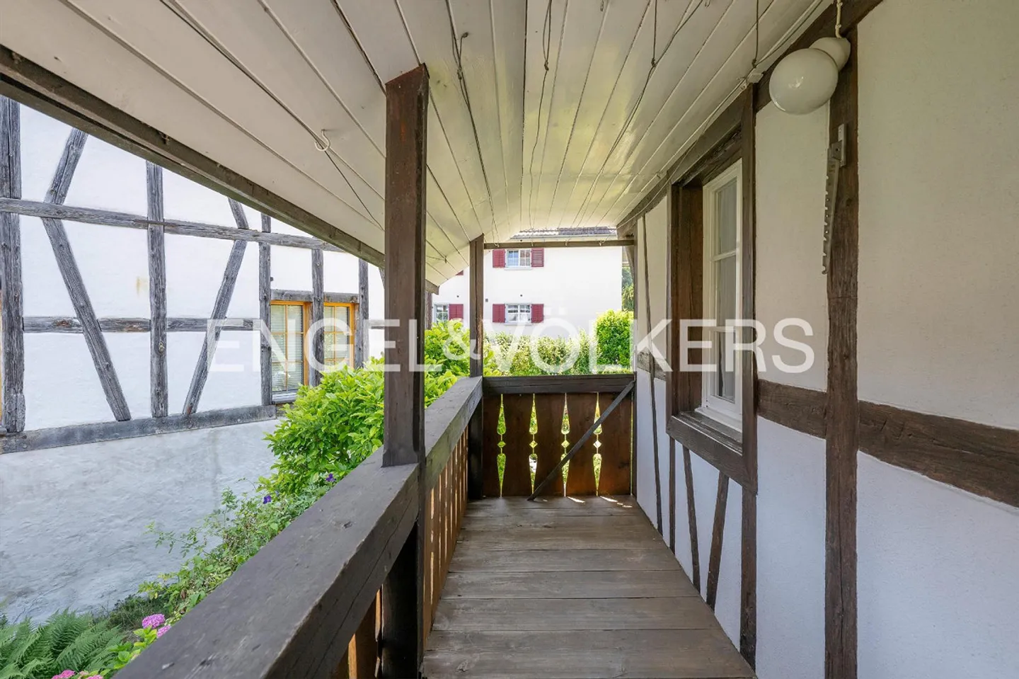 Historical Timber House with Garden Paradise - Photo 6 of 8