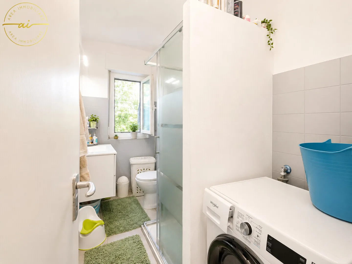 APPARTEMENT RÉNOVÉ DE 4 PIÈCES - Photo 7 sur 10