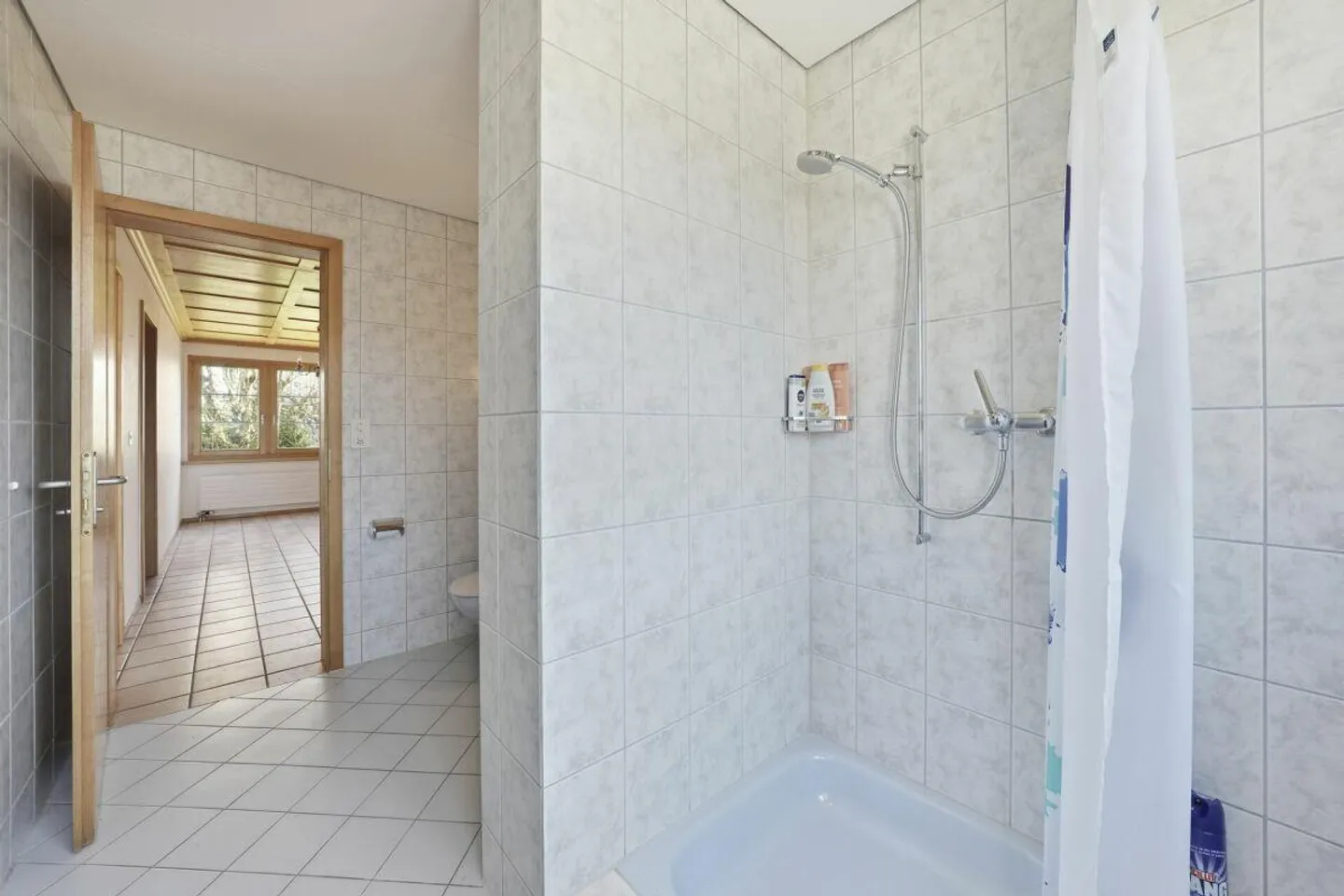 Paradise familial indépendant avec appartement, vue dégagée et offre d'espace polyvalent - Photo 18 sur 30