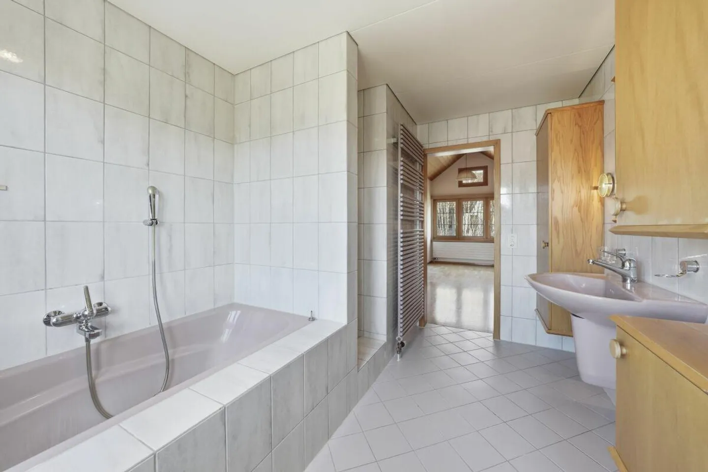 Paradise familial indépendant avec appartement, vue dégagée et offre d'espace polyvalent - Photo 19 sur 30