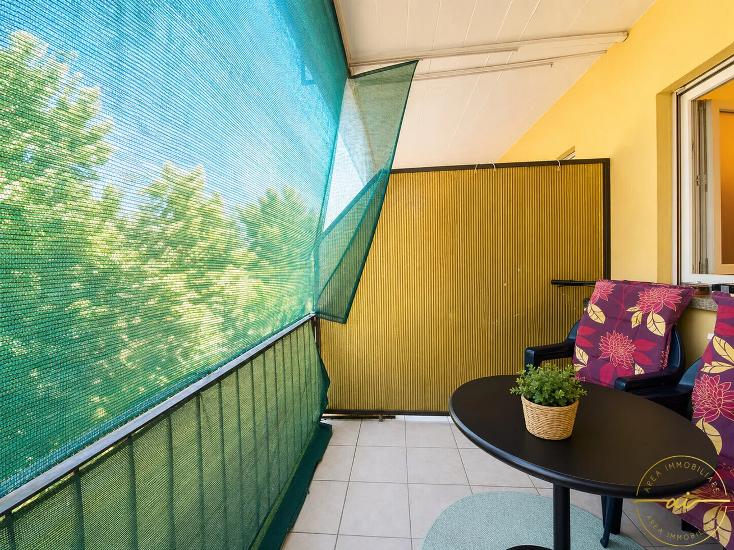 APPARTEMENT RÉNOVÉ DE 4 PIÈCES - Photo 8 sur 10