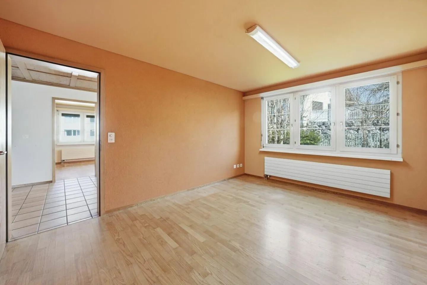 Paradise familial indépendant avec appartement, vue dégagée et offre d'espace polyvalent - Photo 24 sur 30