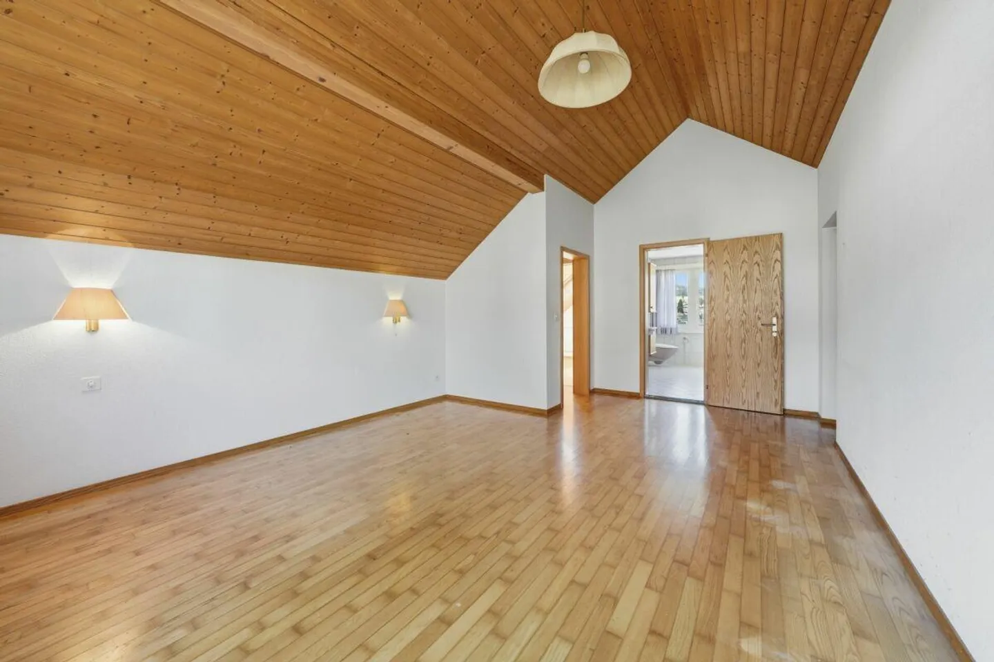 Paradise familial indépendant avec appartement, vue dégagée et offre d'espace polyvalent - Photo 29 sur 30
