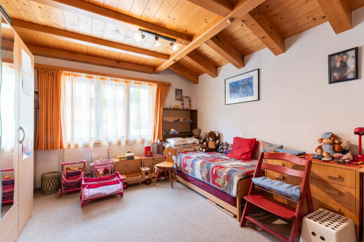 Spacious 5-Room Penthouse Apartment in Chalet Granit - Photo 13 of 23
