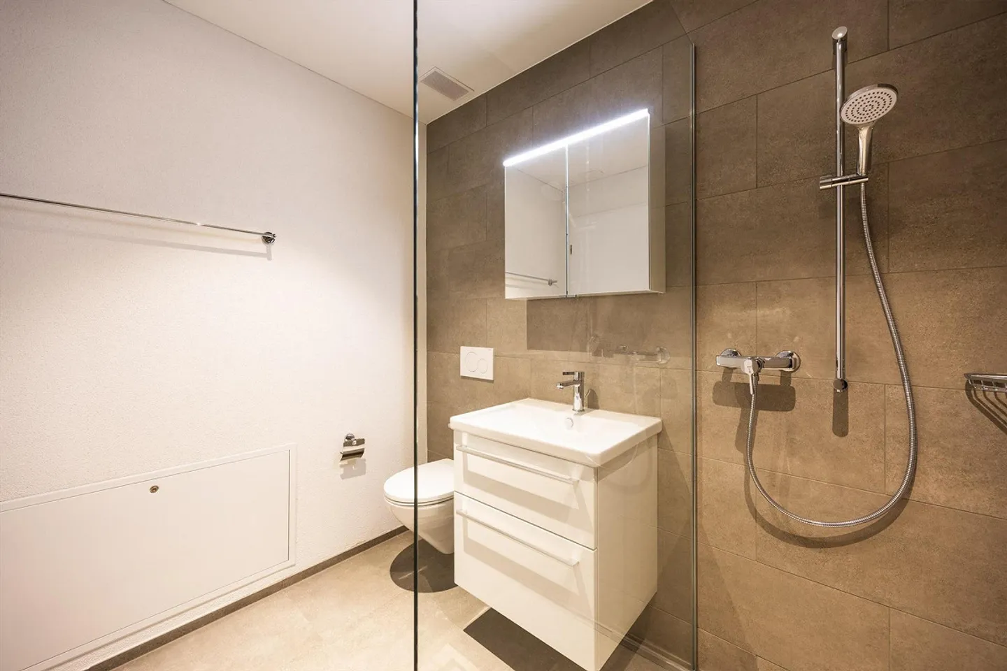 Modern 2.5-room apartment in Güttingen - Photo 8 of 13