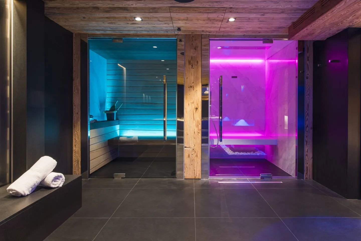 Exceptional Chalet in the Heart of the Resort - Photo 11 of 13