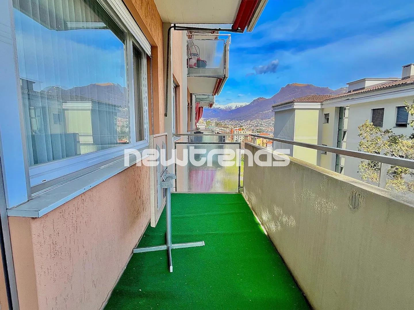 Appartamento confortevole con vista aperta a Lugano - Foto 3 di 10