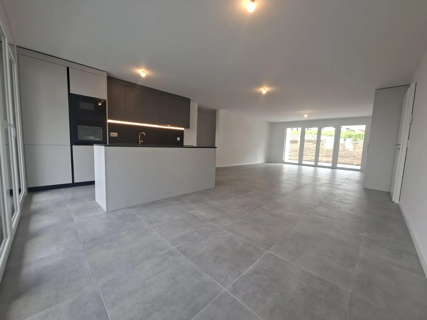 3,5-Zimmer-Wohnung - Foto 1 von 11