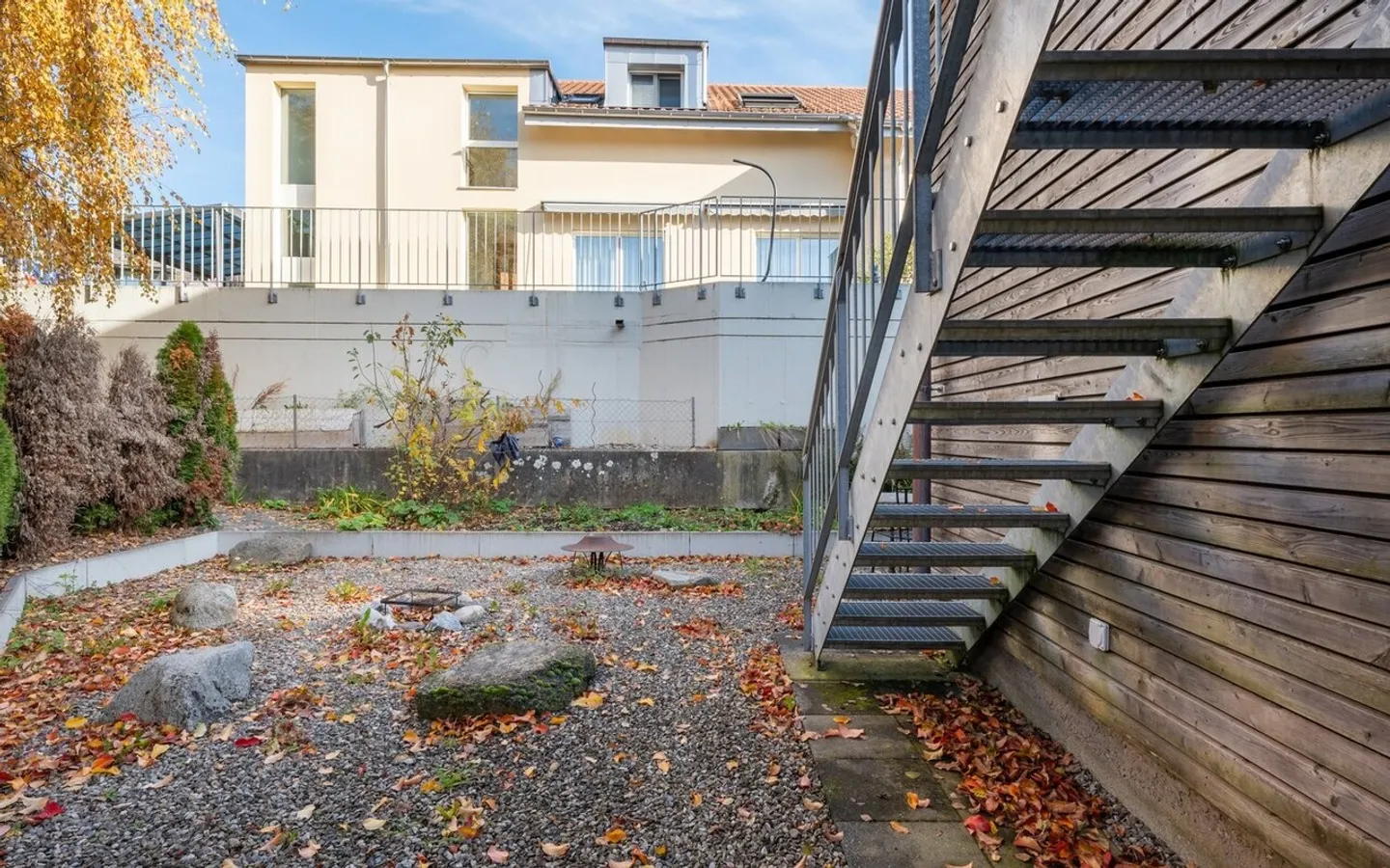 Wunderschön renovierte Wohnung im grossen Stil! - Foto 13 di 13