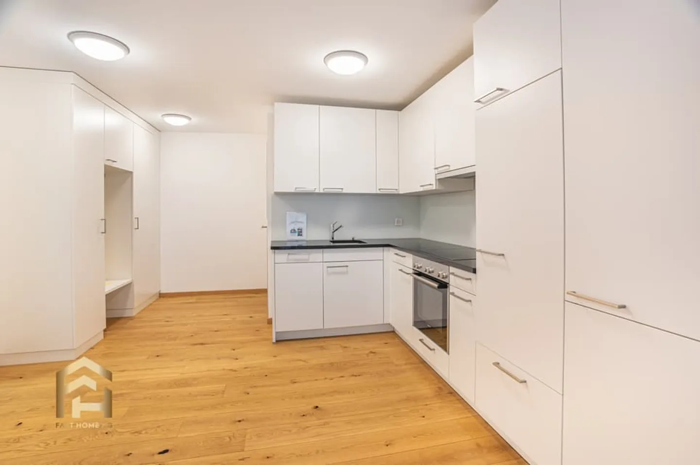 Attractive 2.5-room apartment furnished, ready for immediate occupancy - Photo 3 of 8