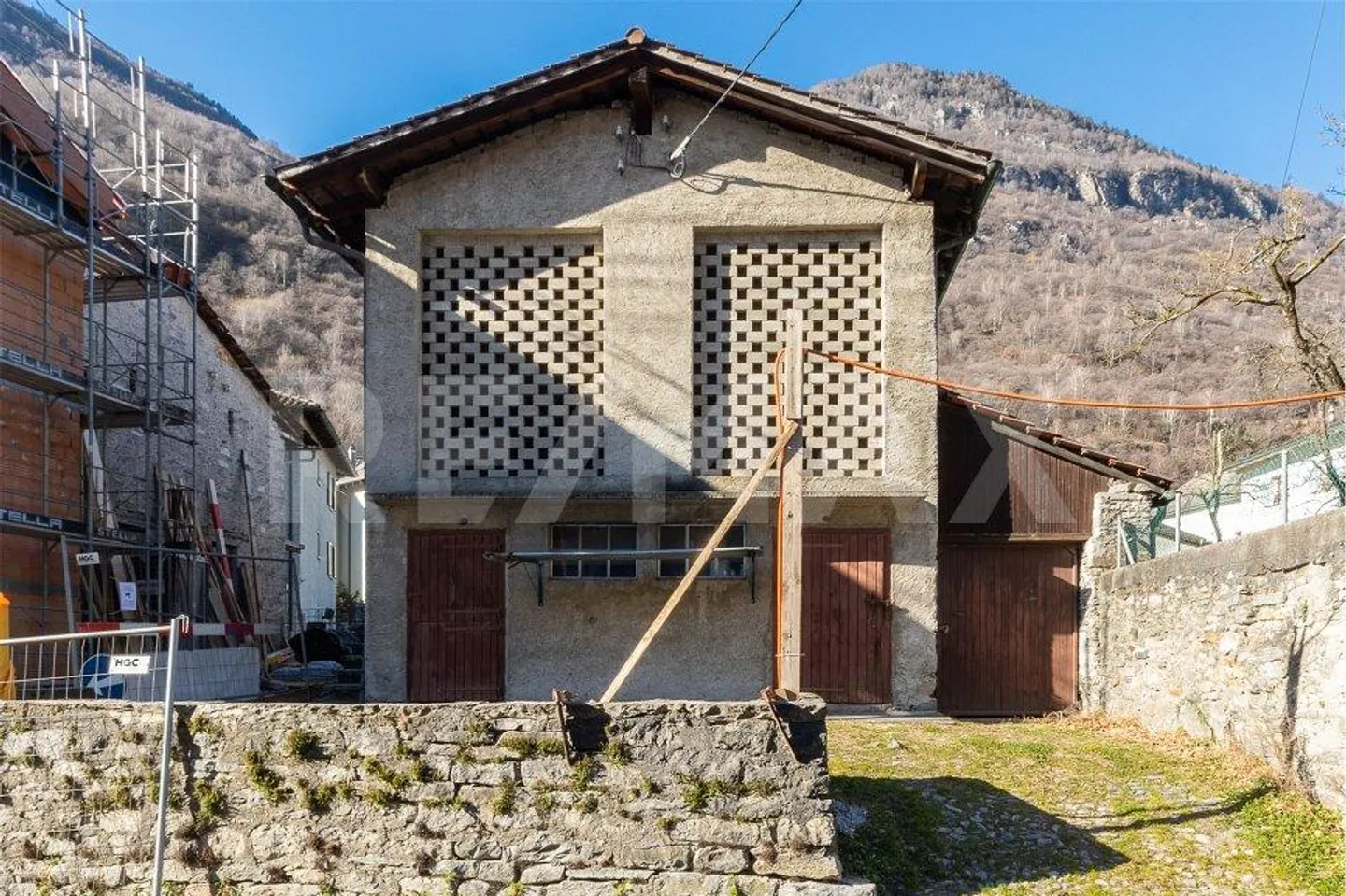 Casa / stalla da ristrutturare - Foto 3 di 10