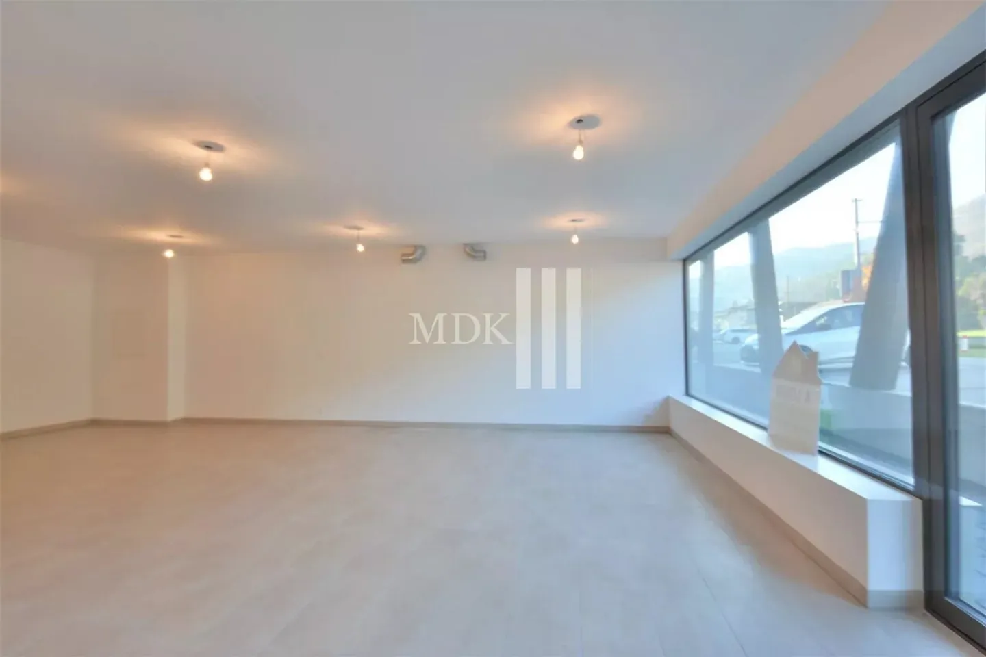 Gewerbefläche in Collombey - Foto 1 von 4