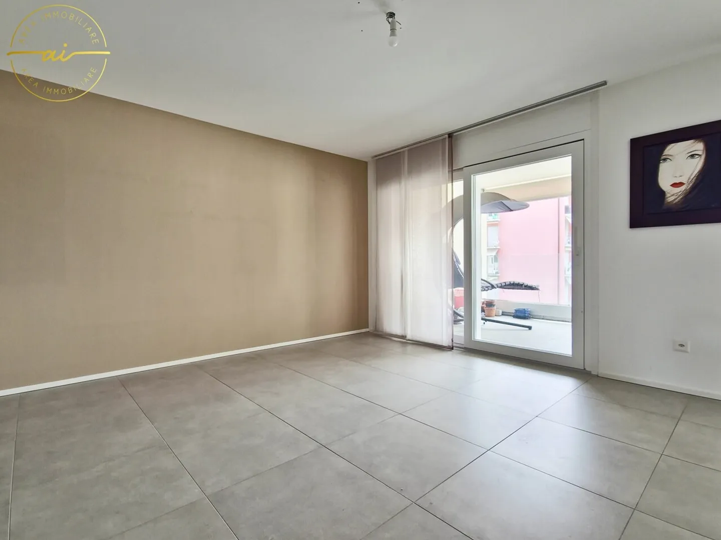 Modernes Apartment in Giubiasco - Foto 5 von 11
