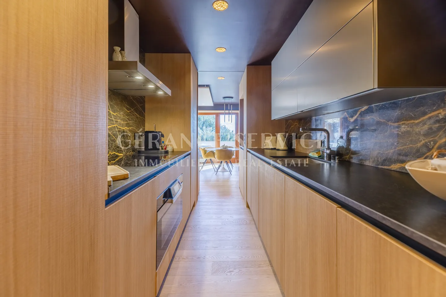 Appartement rénové à Villars - Photo 4 sur 13