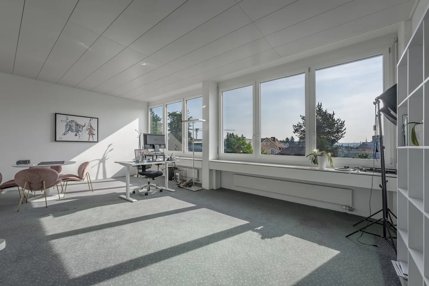 Spazio ufficio ampliato con terrazza sul tetto nel cuore di Oerlikon - Foto 5 di 11