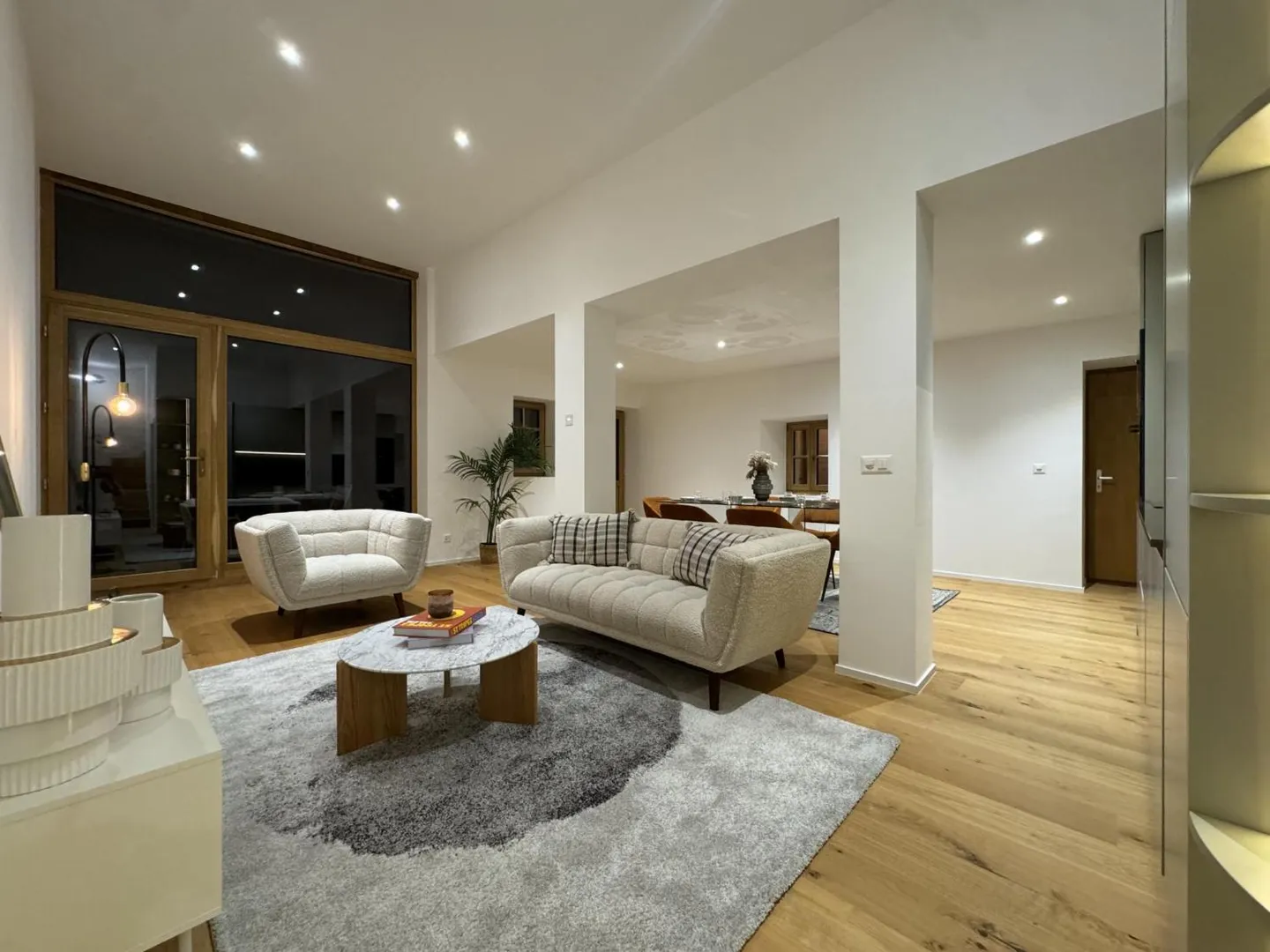 Appartement Triplex Exceptionnel - Photo 3 sur 13