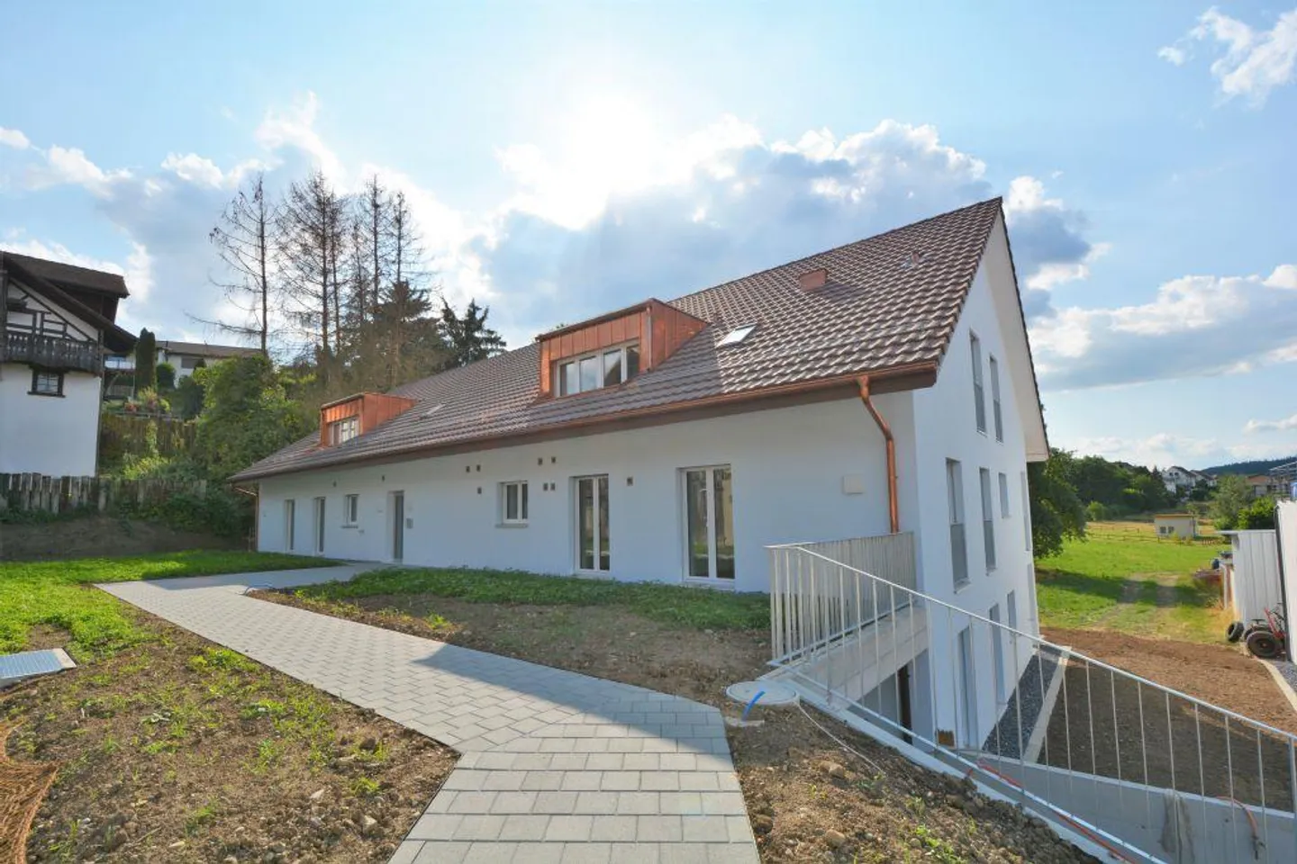 APPARTEMENT SOUS LES TOITS AVEC CHARME ET AMBIANCE | VIVRE RURALEMENT - Photo 1 sur 9