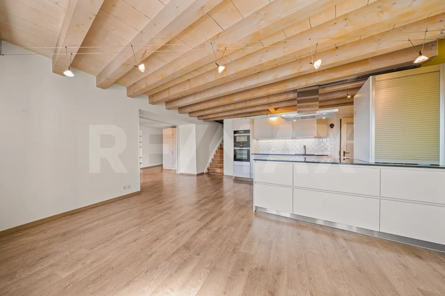 Casa di villaggio affascinante a Bougy-Villars: 6,5 stanze - Foto 5 di 13