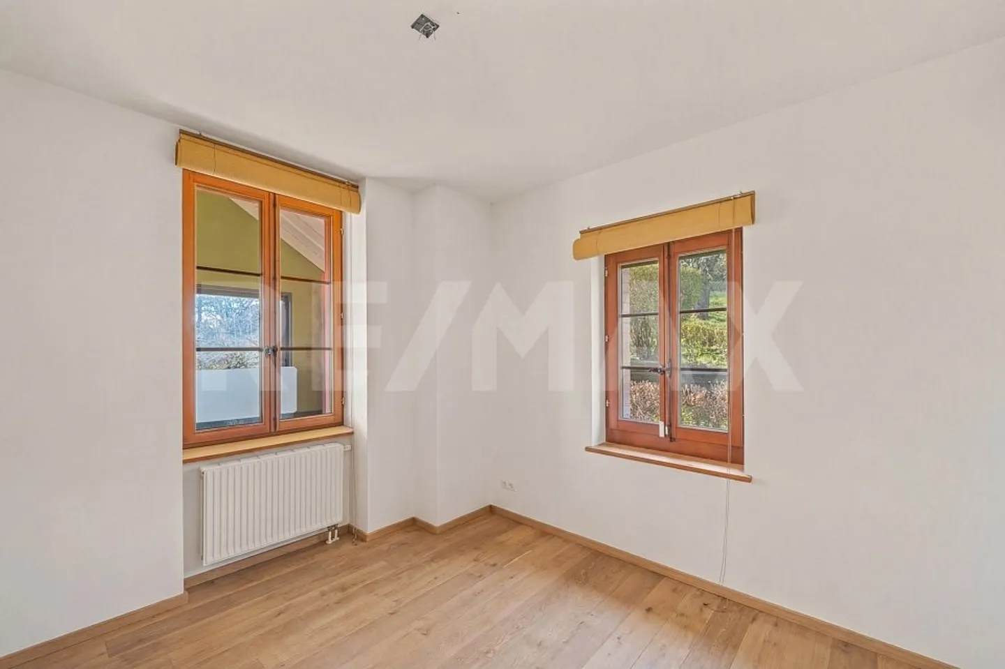 Casa di villaggio affascinante a Bougy-Villars: 6,5 stanze - Foto 12 di 13