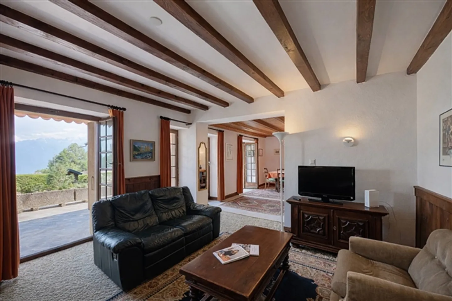 Charmantes Dorfhäuschen in Ovronnaz - Foto 2 von 8