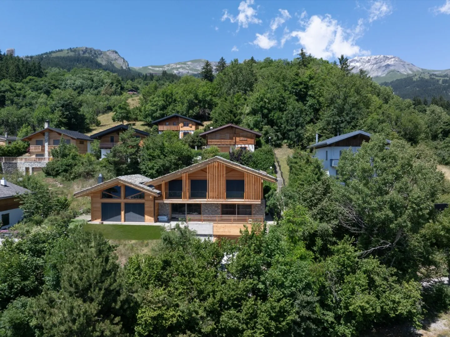 Chalet 5.5 Zimmer - Foto 3 von 13